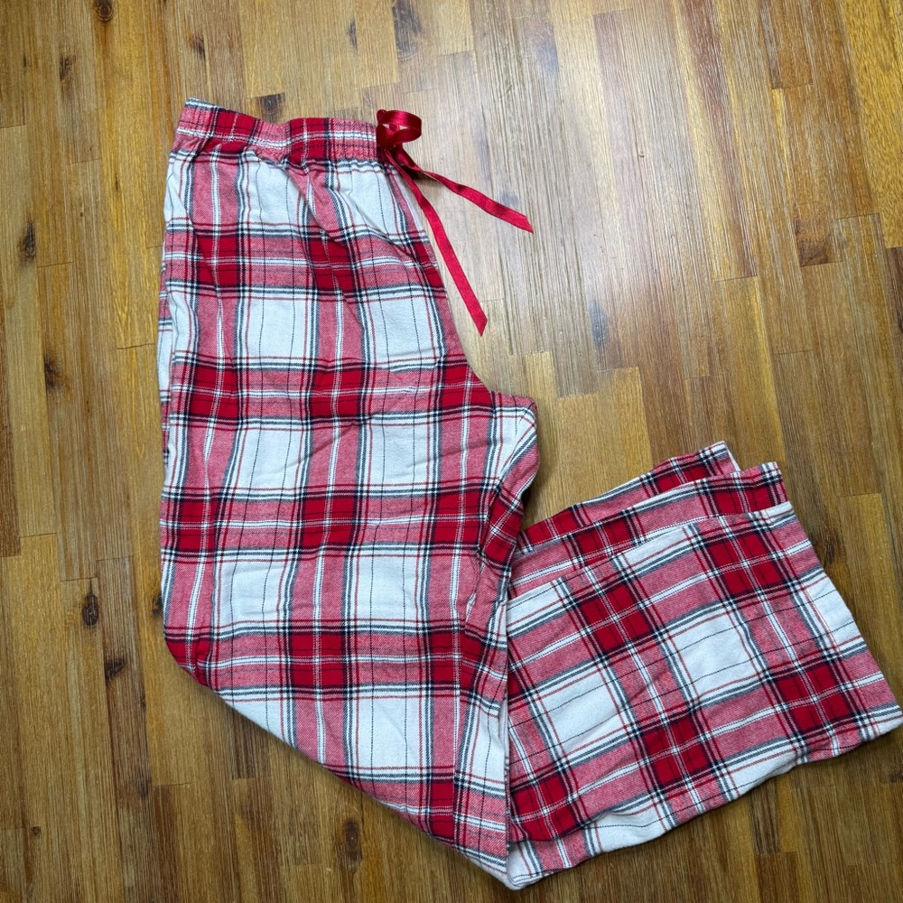 Croft & Barrow Red and White Plaid Pajama Bottoms